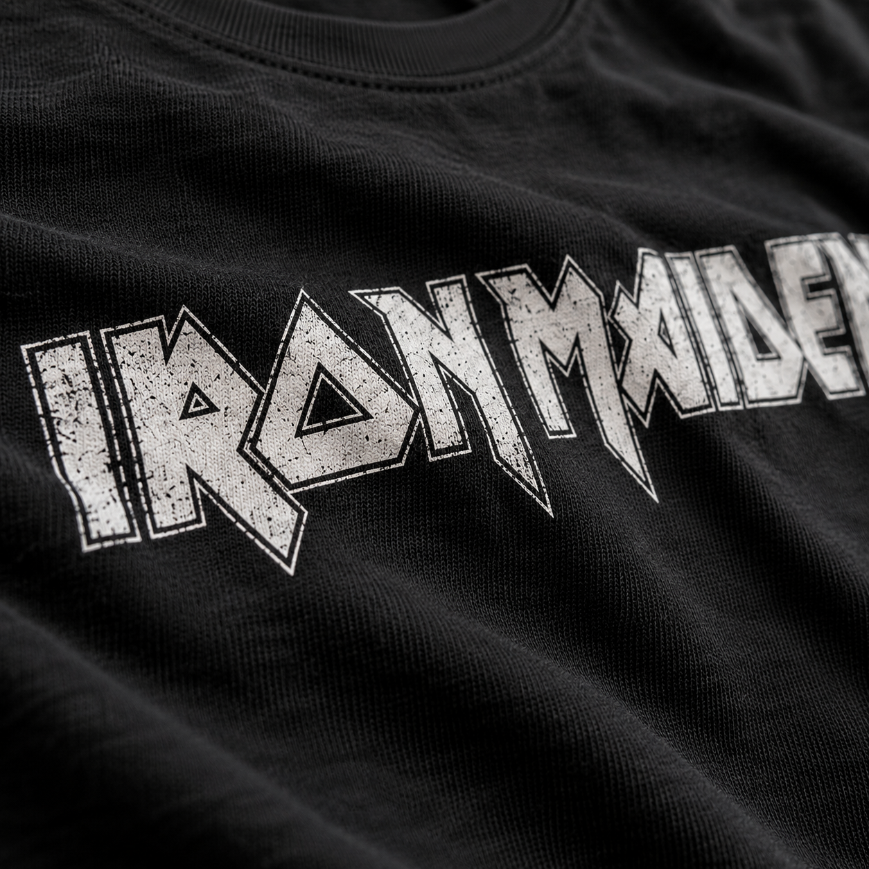Camiseta Iron Maiden Logo Clásico | Heavy Metal | Tela Fría